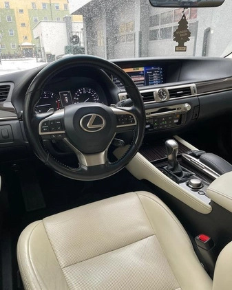 Lexus GS cena 115000 przebieg: 155000, rok produkcji 2017 z Warszawa małe 172